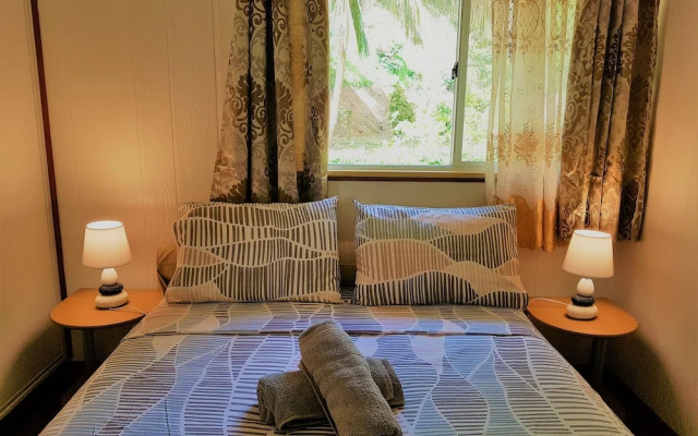 Huahine - Hibiscus House