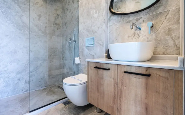 Pathos SeaSide Suites