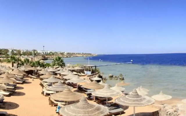 Xperience Hill-Top Beach Resort