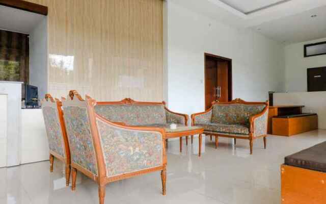 Graha Andi Putri by OYO Rooms