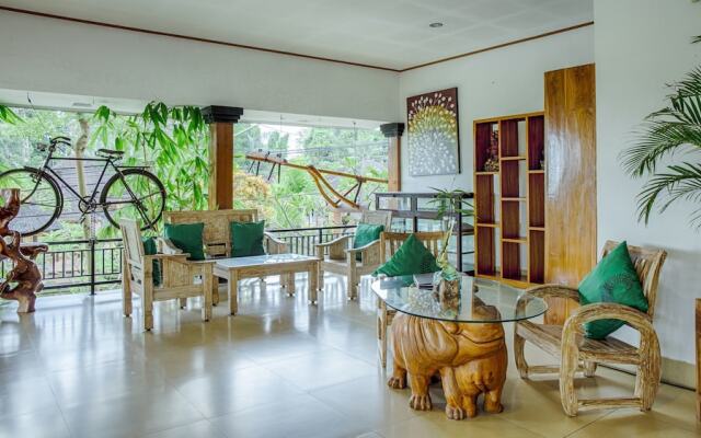 ZEN Rooms Sriwedari Ubud 2