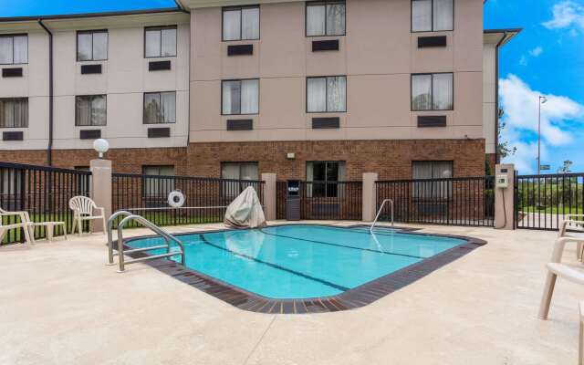 Comfort Suites North Mobile