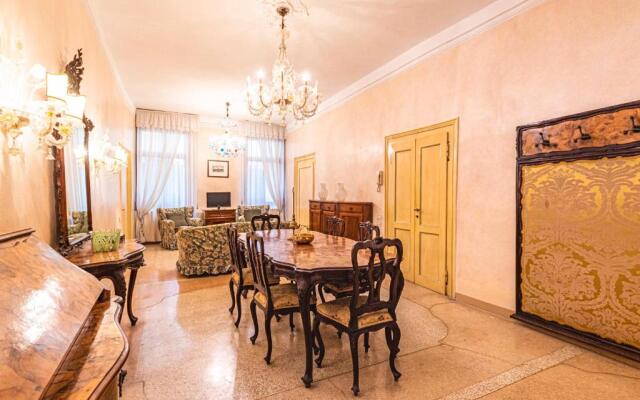 CASA VESCOVO, free Wi-Fi near San Marco Square