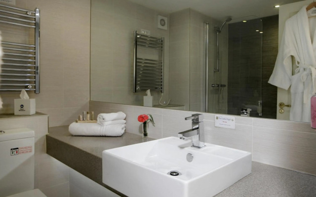 Best Western Bristol North The Gables Hotel