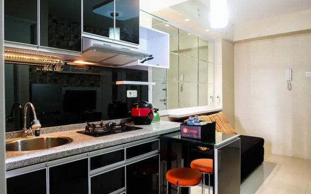 Modern 2BR with City View at Bassura Apartment