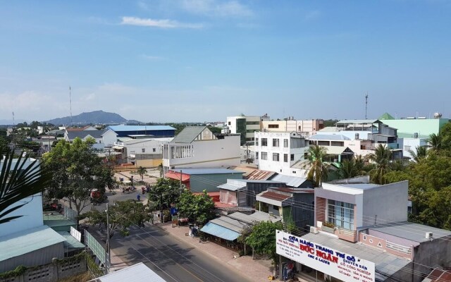 Hostel Dang Loi
