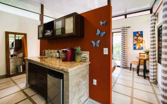 Nature's Edge Boutique Hotel
