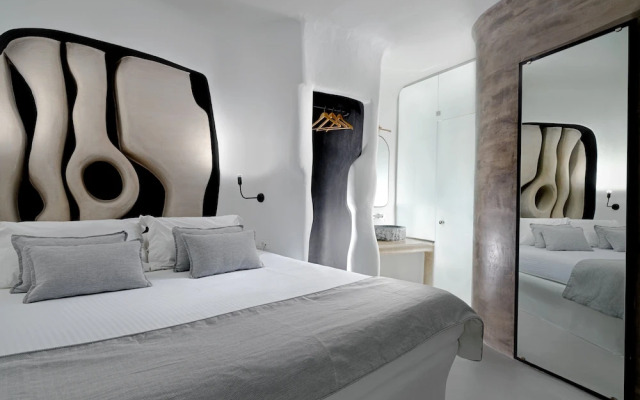 Tholos Resort Hotel