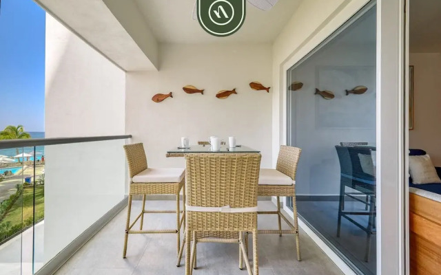 Oceanview 1 BR Condo - Beach - Multiple Pools
