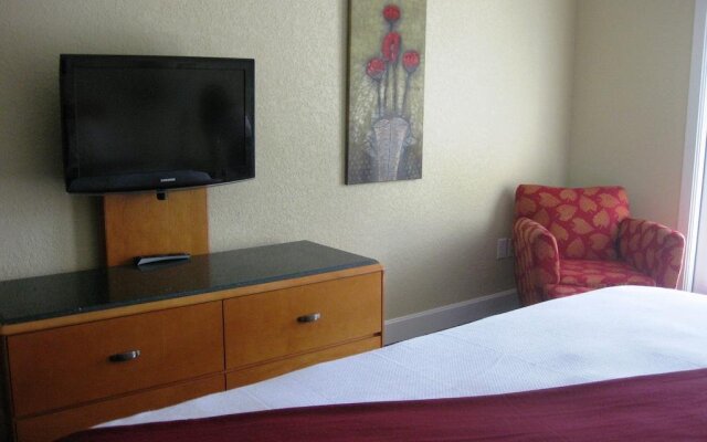 Whitney Mountain Lodge