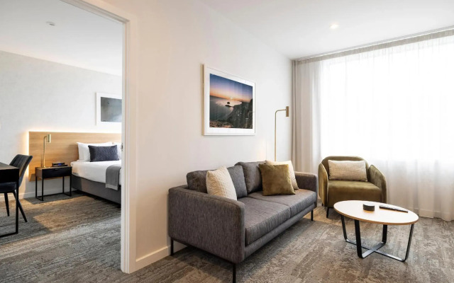 Rooftop Retreat - Mount Maunganui Holiday Home