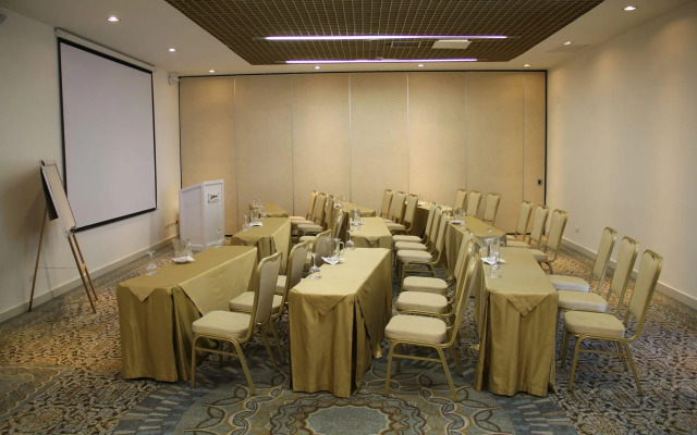 Radisson Cartagena Ocean Pavillion Hotel