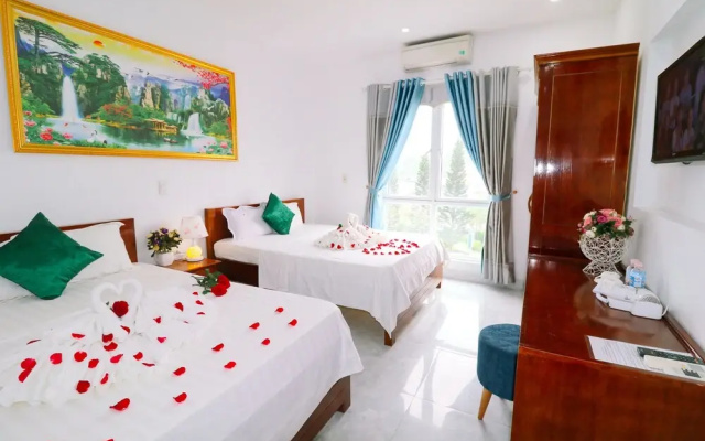 Catba Sunrise Hotel1