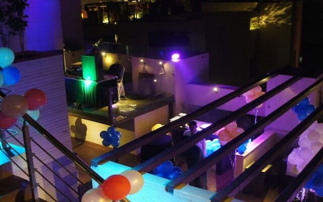 Bravura Gold Resort
