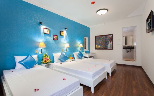 Friends Inn  Travel
