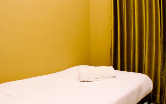 Comfort And Cozy Designed 2Br At Meikarta Apartment