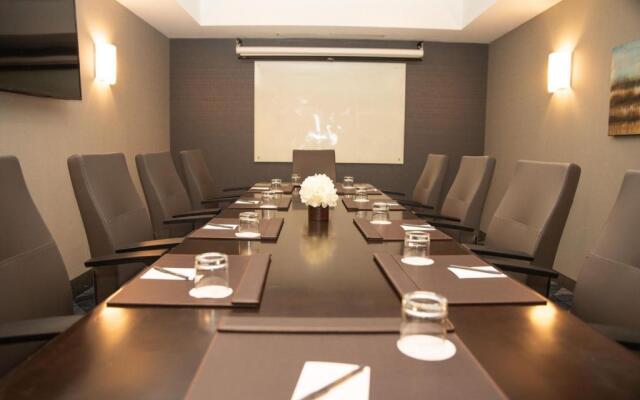 Courtyard Philadelphia Springfield