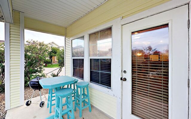 701NS Barefoot Getaway by RedAwning