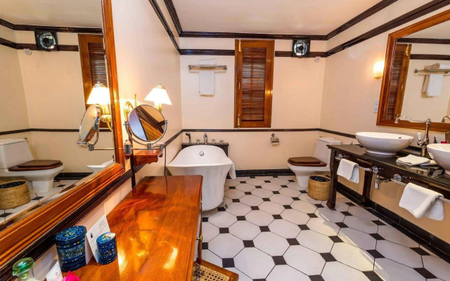 Savoy Hotel Yangon