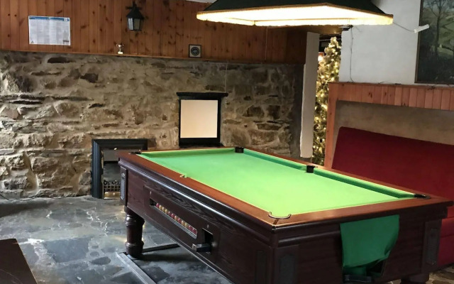 Trewern Arms Hotel