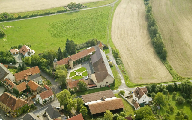 Wörners Schloss Weingut & Wellness Hotel