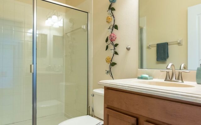 Disney Lake House Minutes From Airport