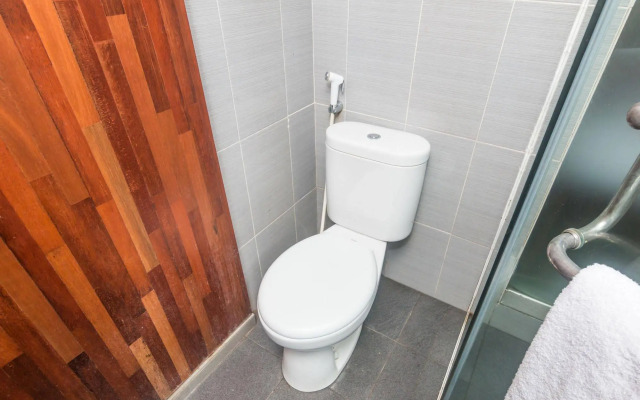 ZEN Rooms Raya Kuta Joger