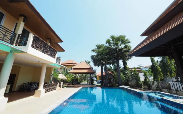 Pranburinoi Resort