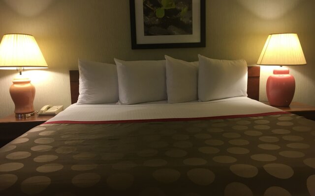 Ramada by Wyndham Portland Airport