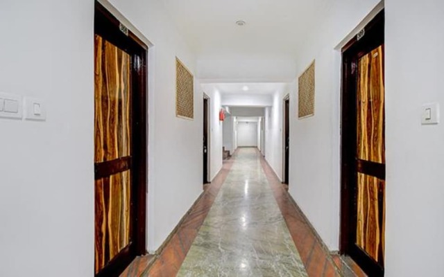 Fabhotel Prime Grand Ali
