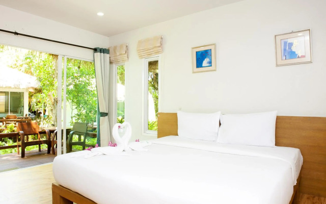 Larissa Samed resort