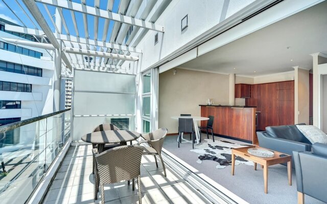 QV Luxury Sea View Apartment - 581