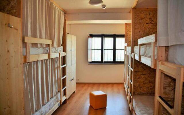 Allmar Hostel