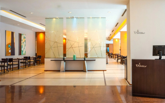 Hilton Mendoza