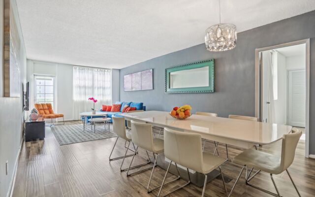 Amazing Condo 3 min to the Beach