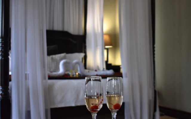 Waterfalls Boutique Hotel