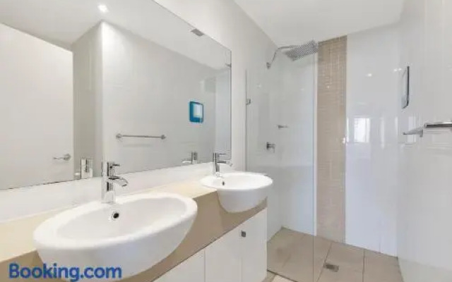 Coast Luxury Apartment 21