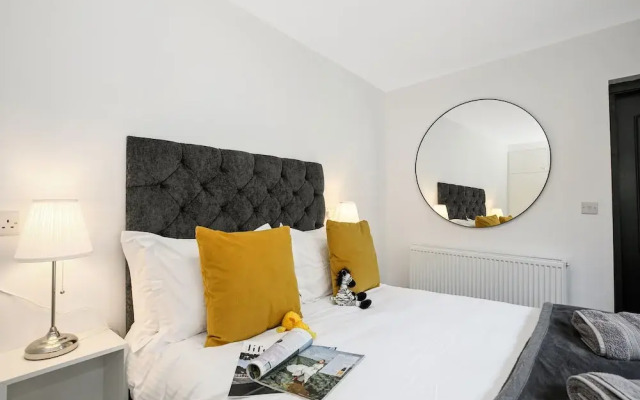 TYME Suites on Kingsway