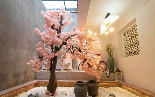 L.River Boutique Inn