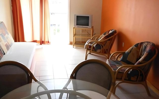 Elixir Hotel and Serviced Apartments
