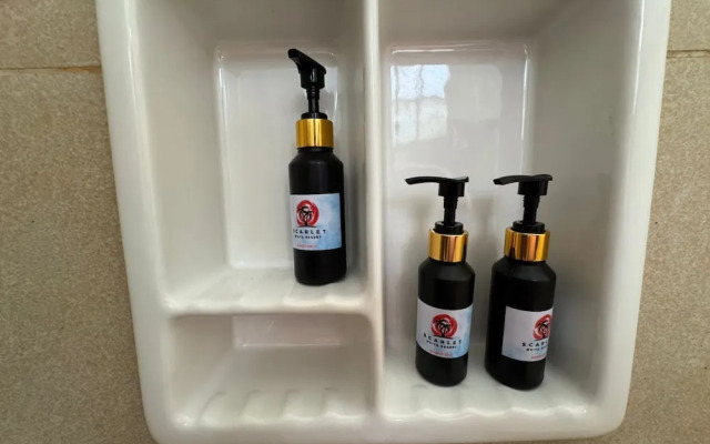 Scarlet White Resort