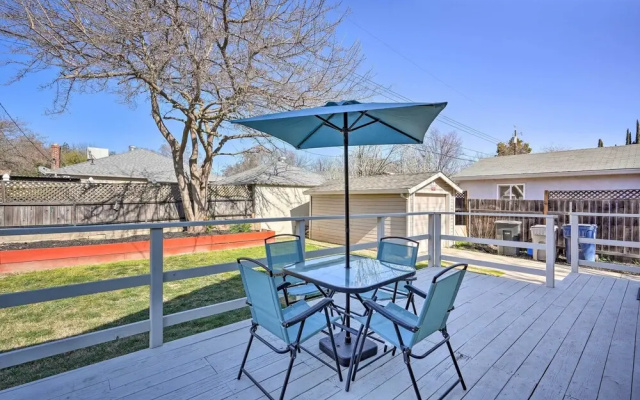 Pet-friendly Sacramento Home ~ 5 to Downtown!