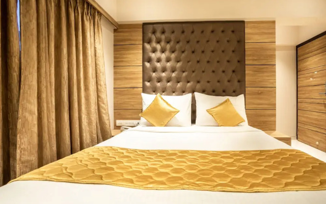 Hotel Pacific Residency