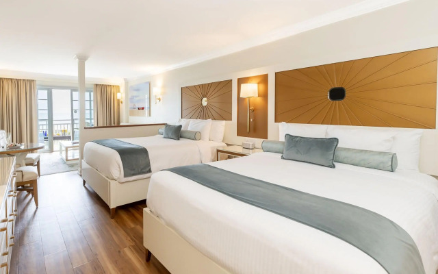 La Mer Beachfront Resort