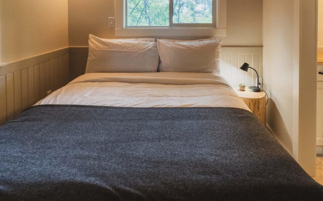 Barefoot Villas Cabin 2 Moose w/ Hot Tub