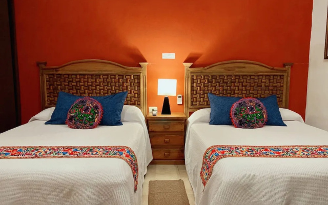 Hotel Real Colonial