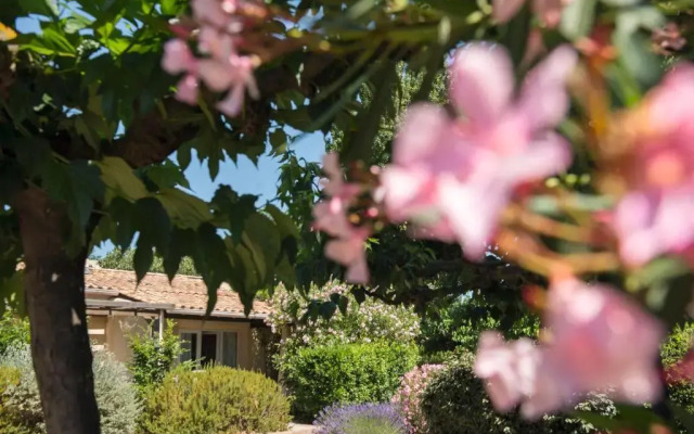 SOWELL HÔTELS Les Jardins du Cap
