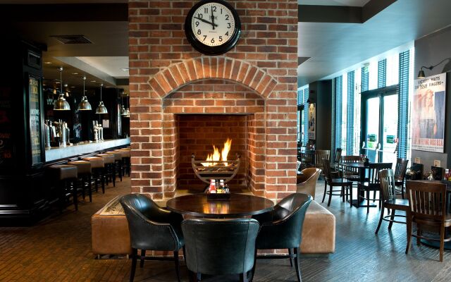 Village Hotel Farnborough