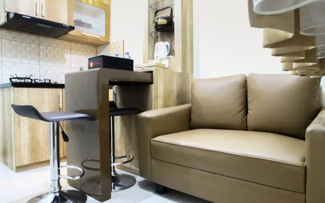 Well Designed 2BR Green Pramuka Apartment