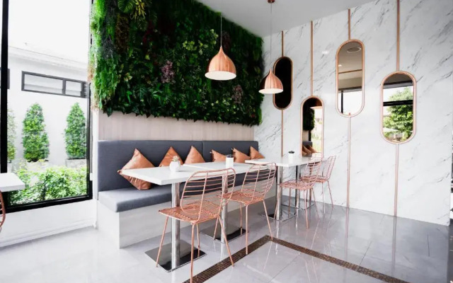 Jasper Hotel Ban Phai